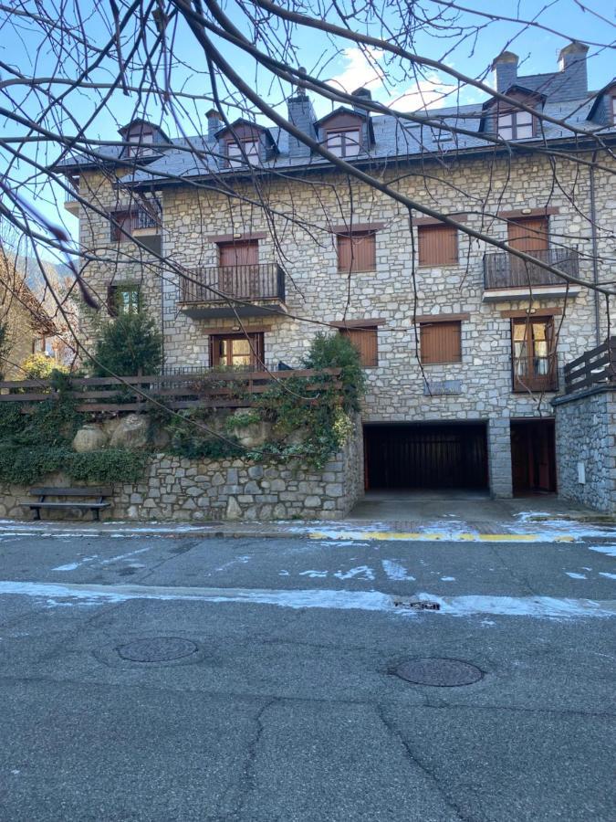 Check-In Casas Cumbre De Benasque Apartment Eriste Exterior photo