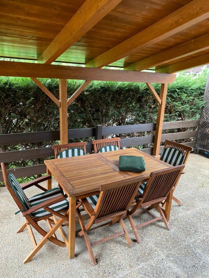Check-In Casas Cumbre De Benasque Apartment Eriste Exterior photo